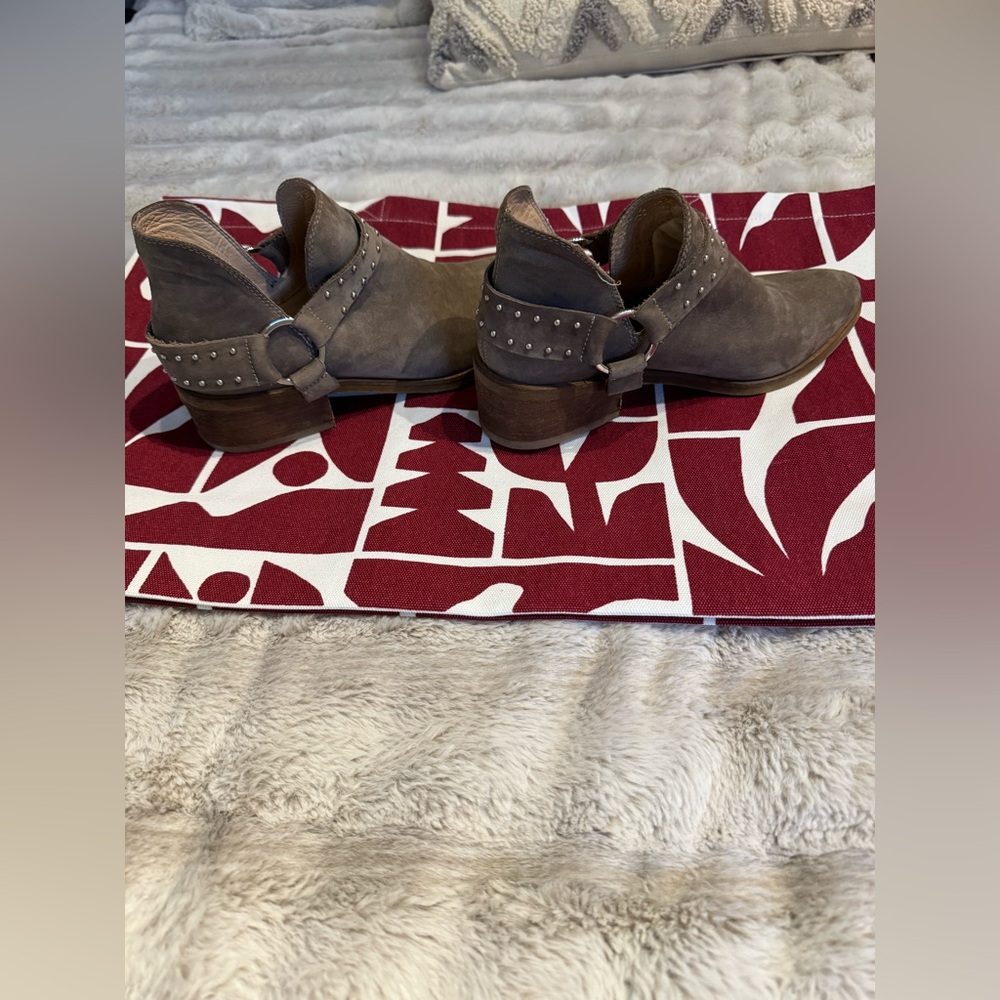 Kaanas Taupe Studded Ankle Booties